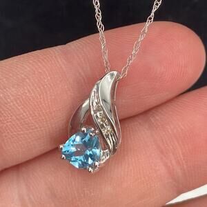 M. Fabrikant & Sons Blue Topaz, Diamonds white 10 K gold necklace